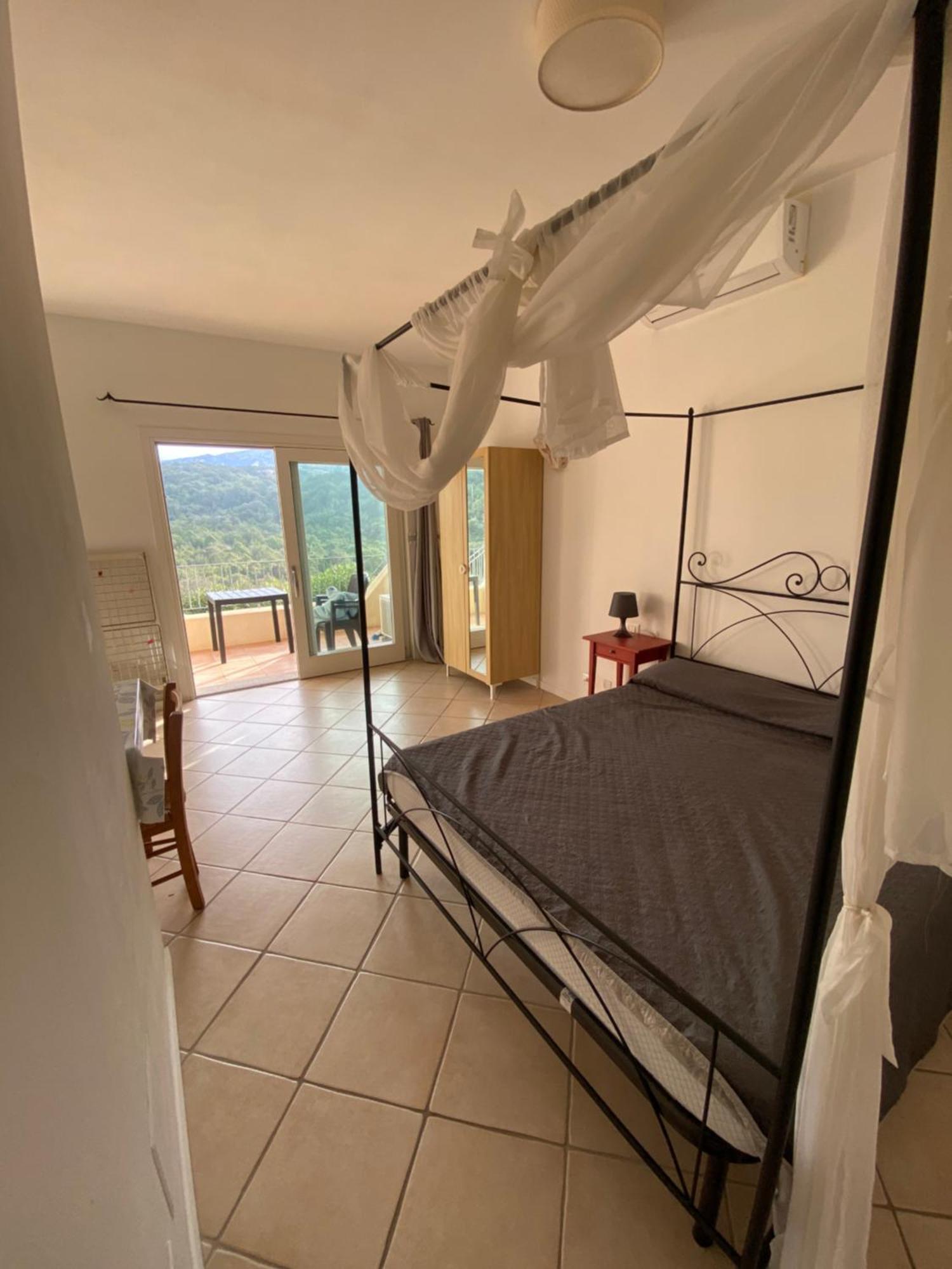 Casa Stella Residence Ea Bianca Baja Sardinia Exteriör bild